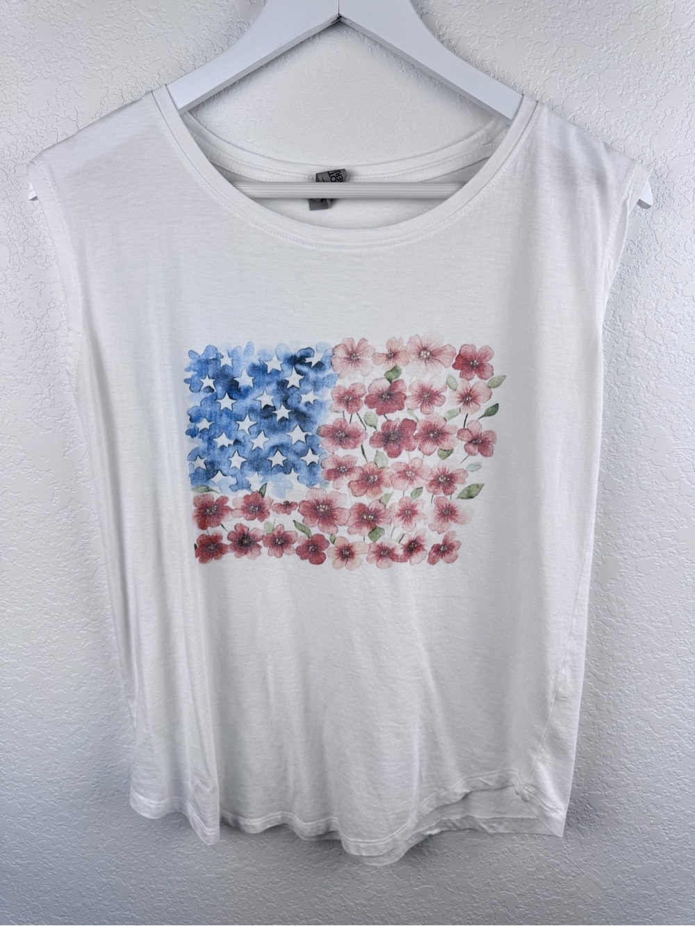 Cotton White Floral Patriotic American Flag Sleeveless Women's Top M